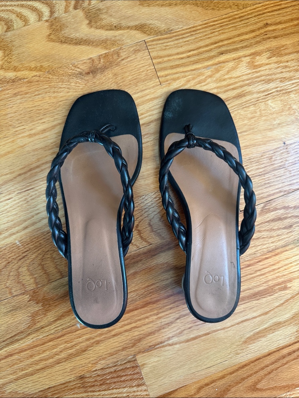LOQ Black Braided Strap Toe-Post Sandals